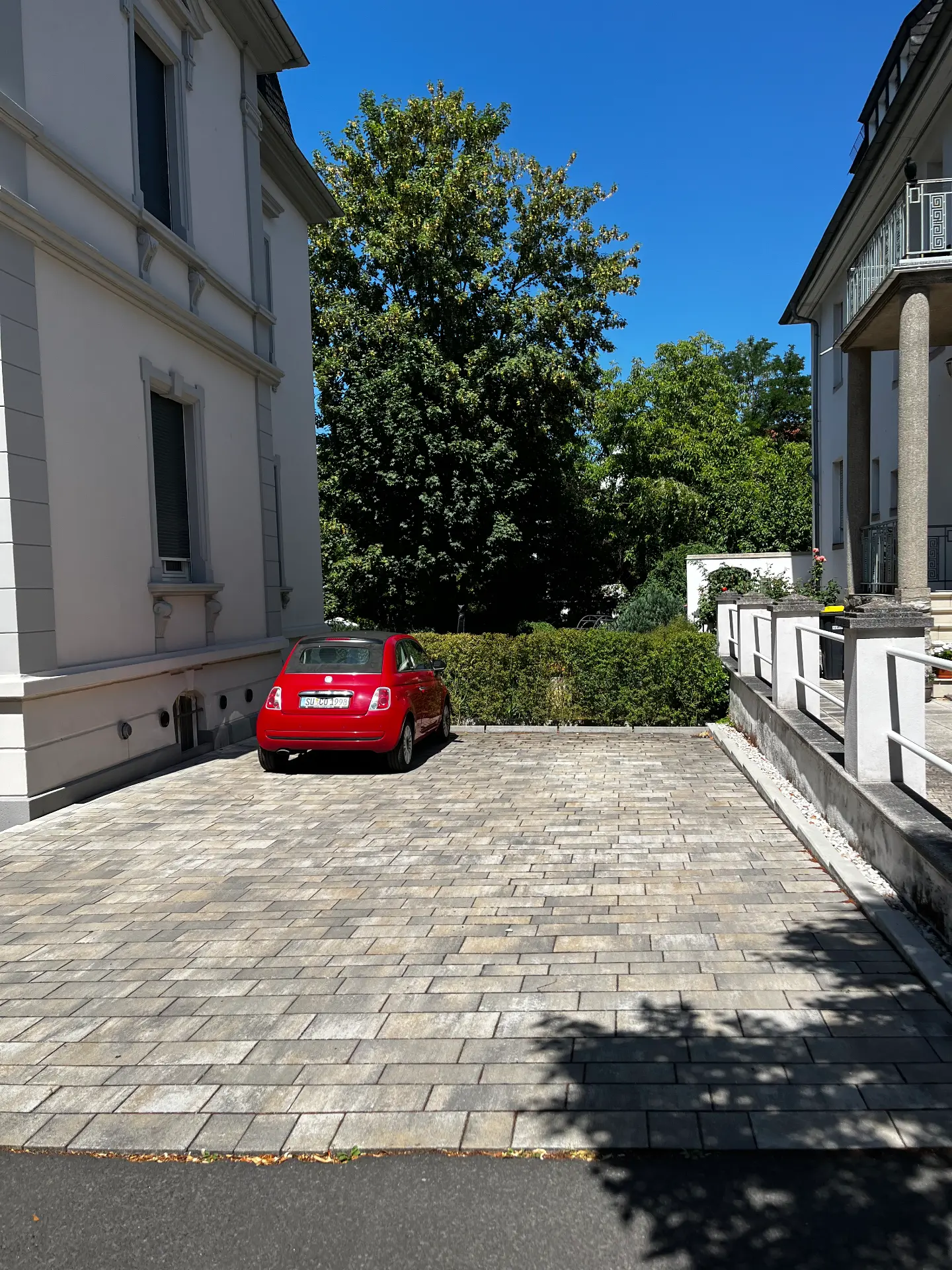 Renovated penthouse with balcony and roof terrace – thumbnail 10